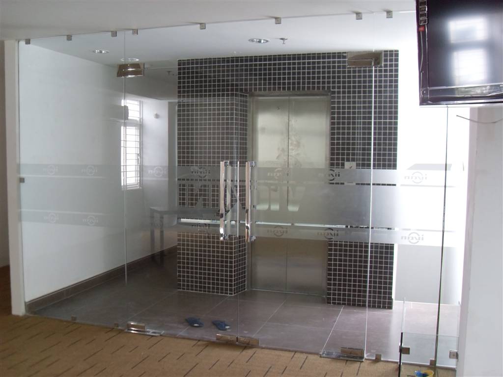 KTS- CỬA KÍNH -11