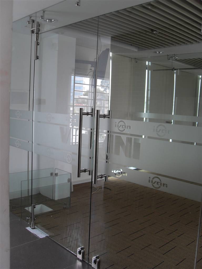 KTS- CỬA KÍNH -12